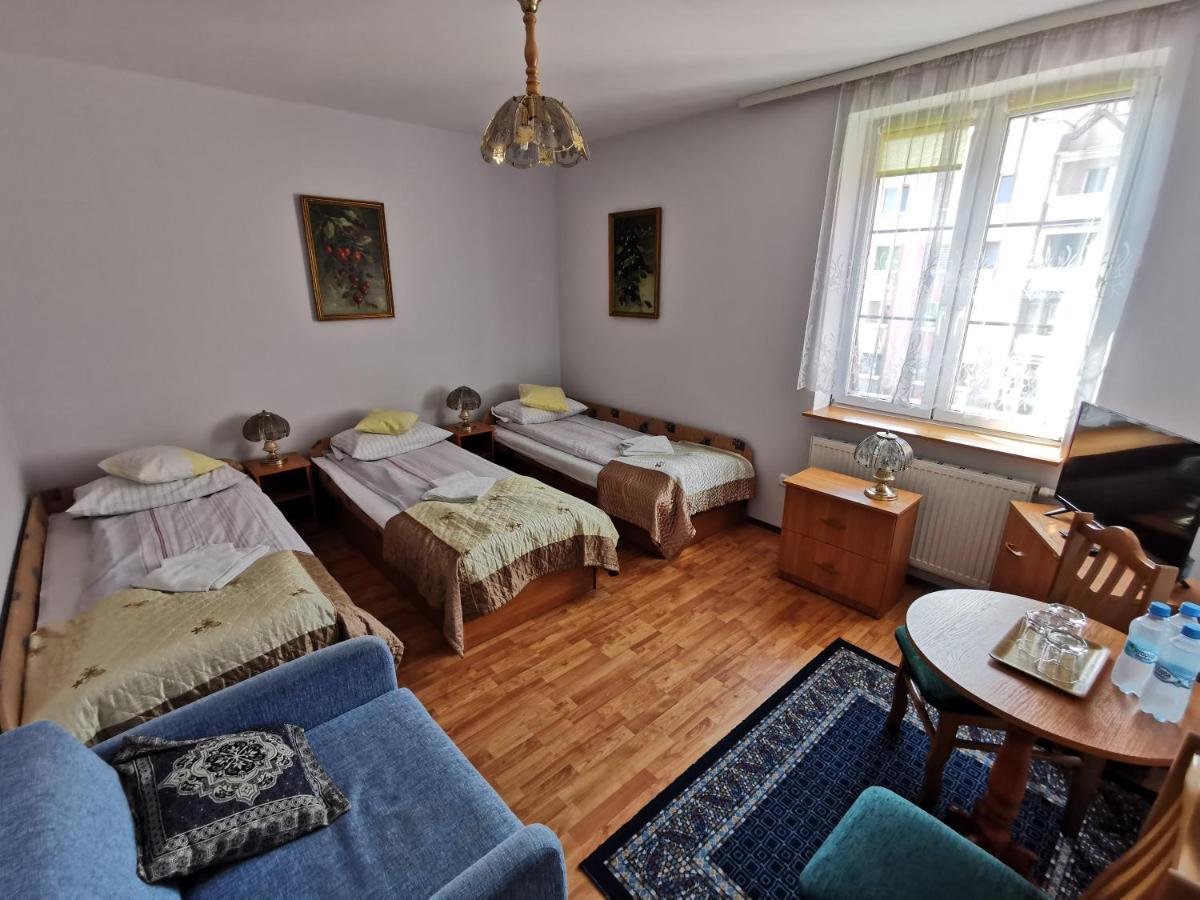 Hotel Teresita Краков Экстерьер фото